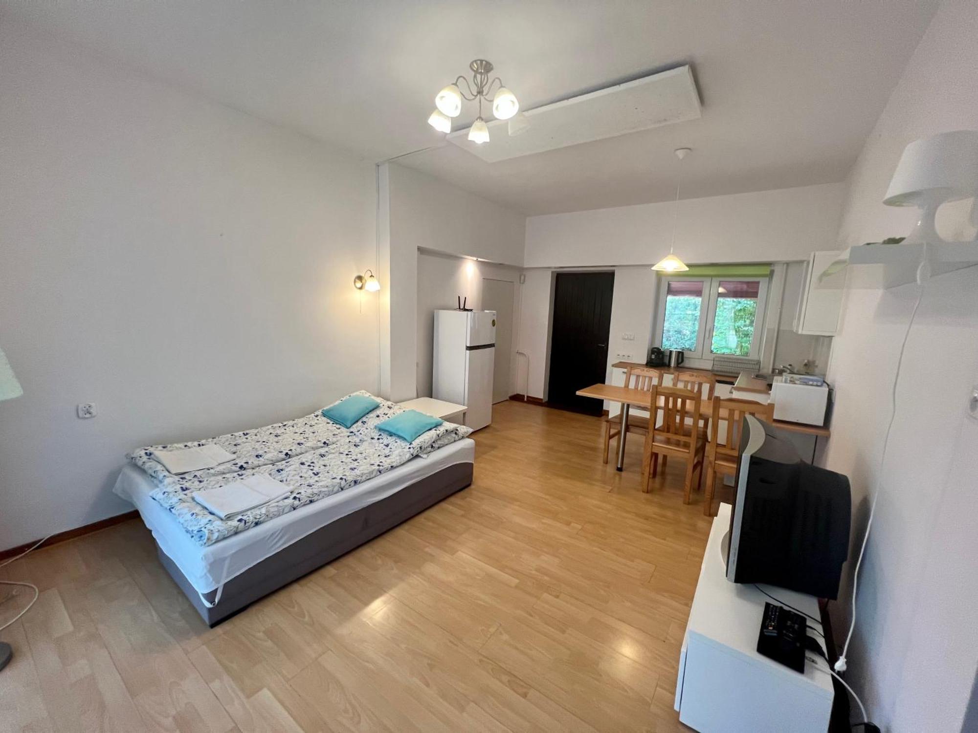Sosnowy Apartament Józefów Екстериор снимка
